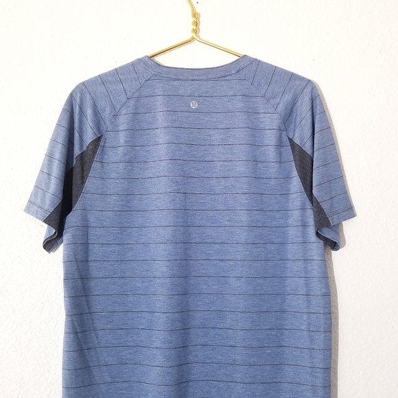 Lululemon Switchback Short Sleeve V-Lookout Stripe Heathered Hawk Blue - Picture 9 of 12